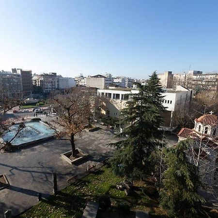 Λάρισα Διαμέρισμα Με Θέα Πλατεία Στο Κέντρο Της Πόλης Lejlighed Eksteriør billede